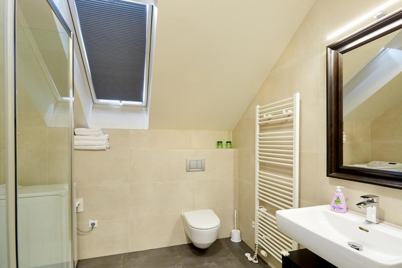Bilichov Hotel ภายนอก รูปภาพ